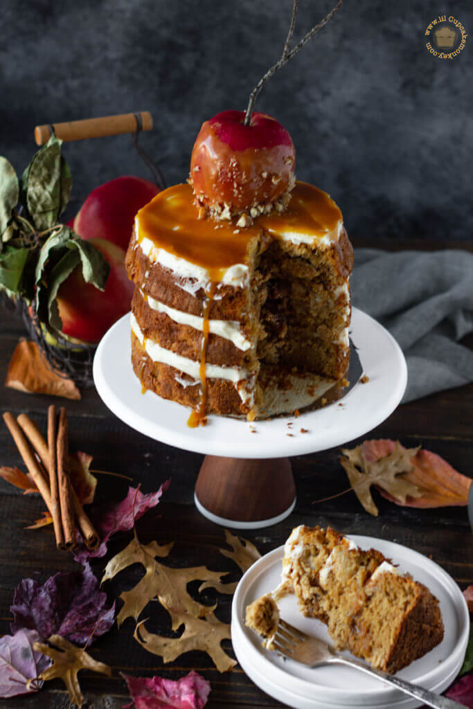 Caramel Apple cake | lilcupcakemonkey.com